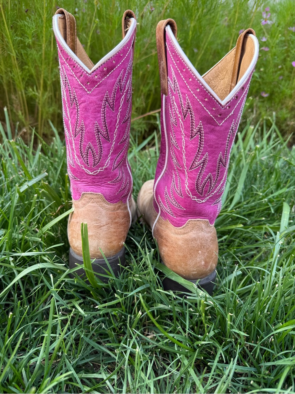 Shyanne pink and tan leather cowboy square toe boots women’s size 7 - Picture 3 of 9